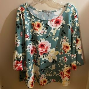 Green Envelope Floral Blouse